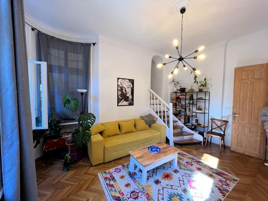 The Old Stairs Apartment โซเฟีย ภายนอก รูปภาพ